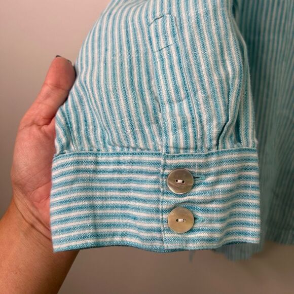Chico’s 100% Linen Button Down Shirt Women’s Size 3‎ (XL) Aqua Blue White Stripe - Picture 3 of 9